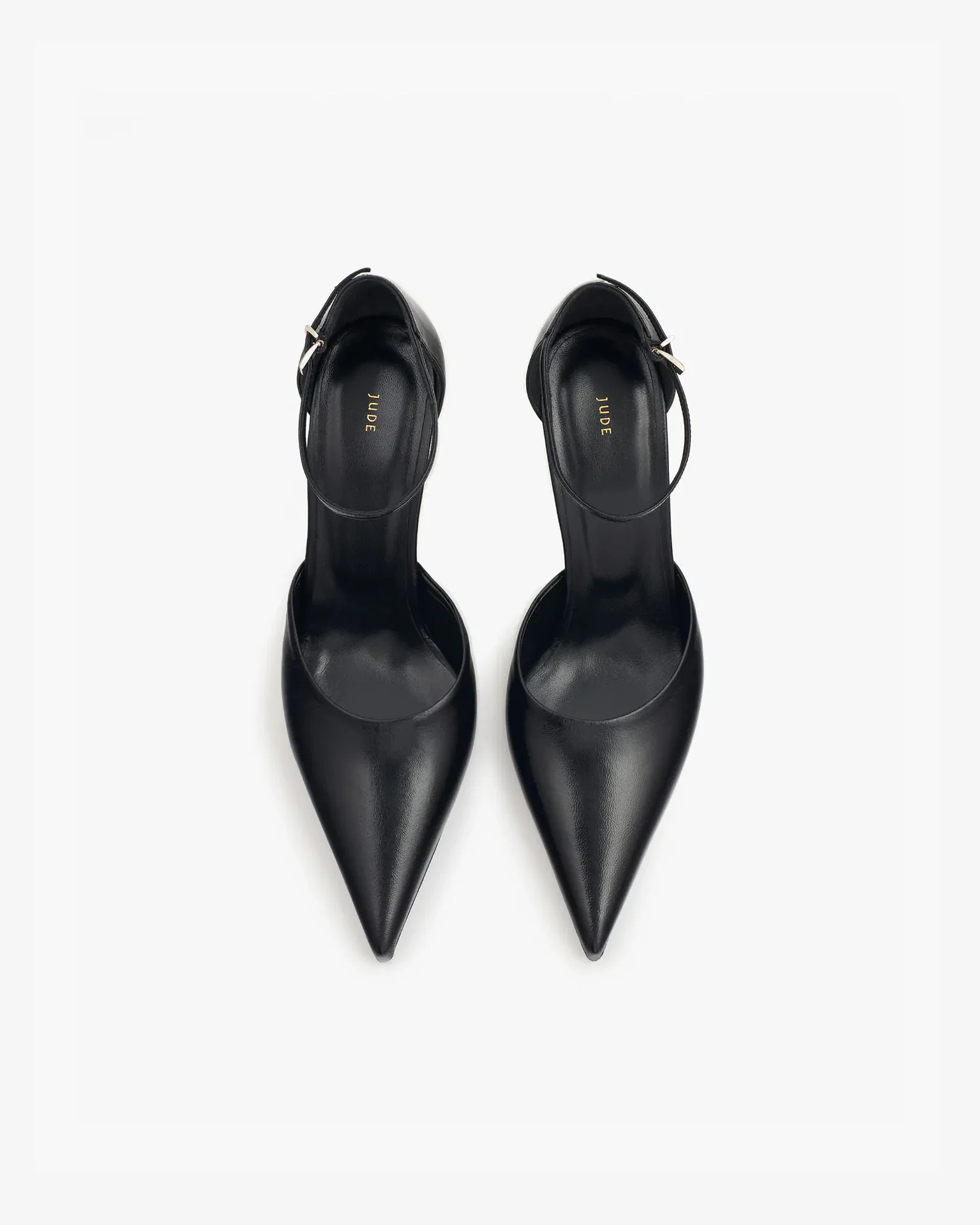 Court Pump in Black Leather - Image 3