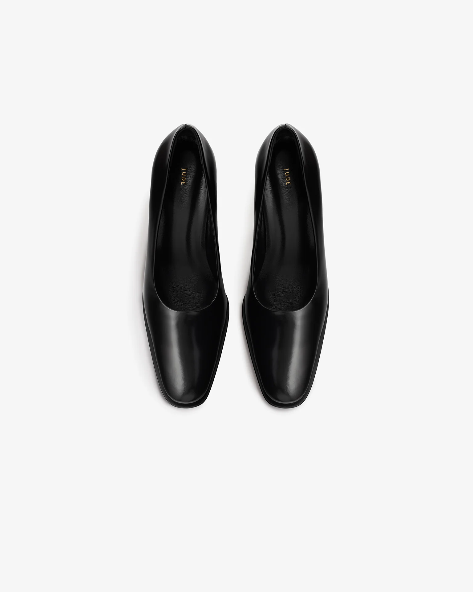 Fete Pump in Black Brushed Leather - Image 3